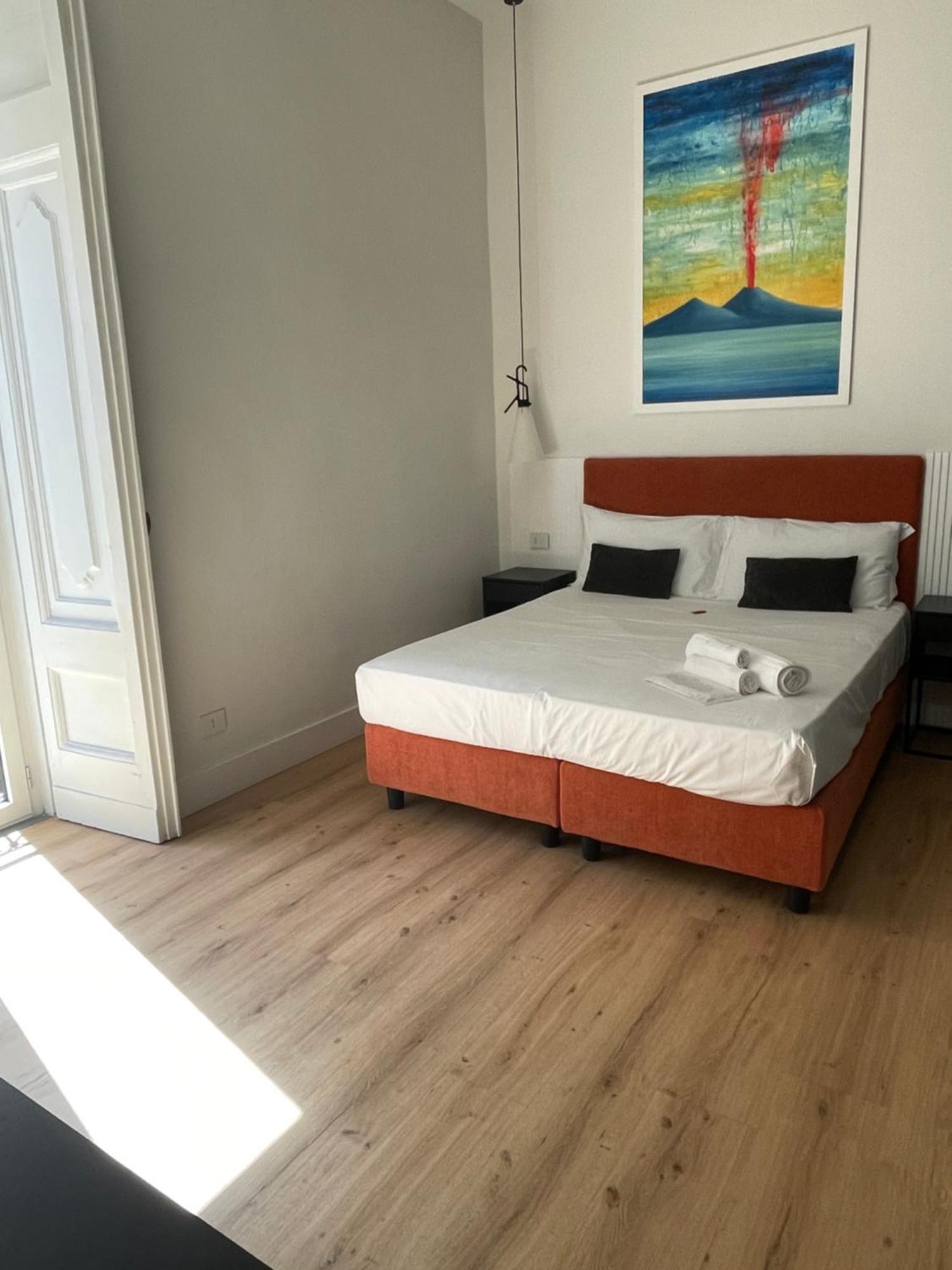 Rolando Domus Bed & Breakfast Naples Exterior photo