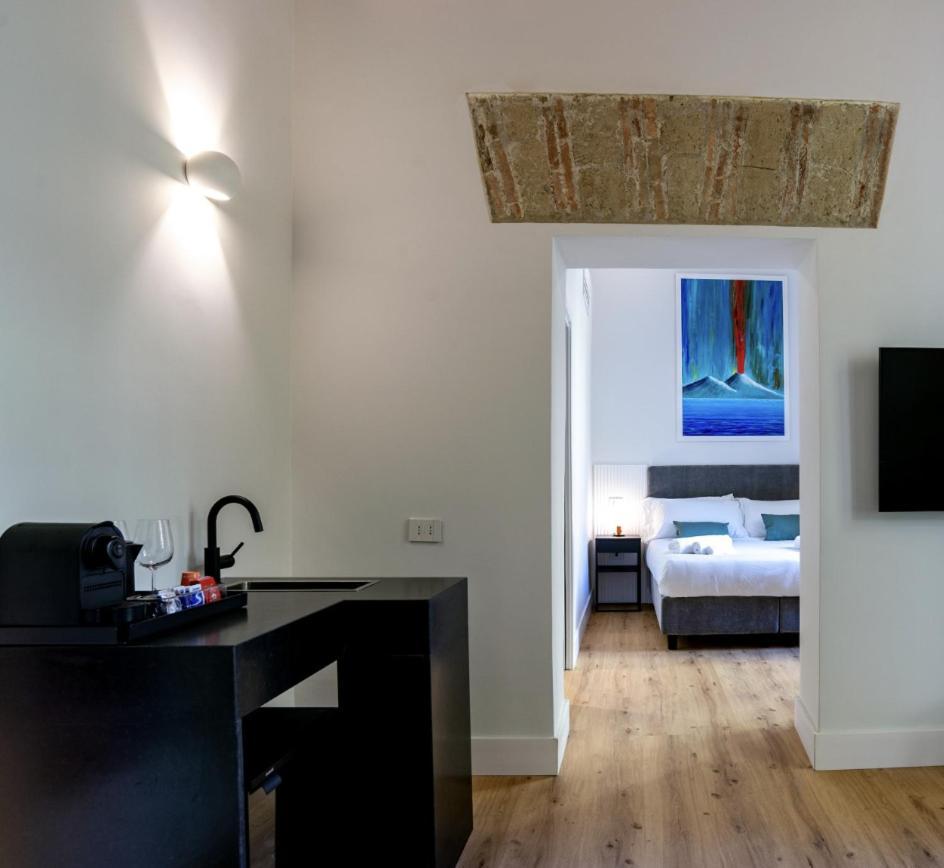 Rolando Domus Bed & Breakfast Naples Exterior photo